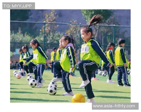 推动校园足球项目发展助力青少年全面成长与健康生活